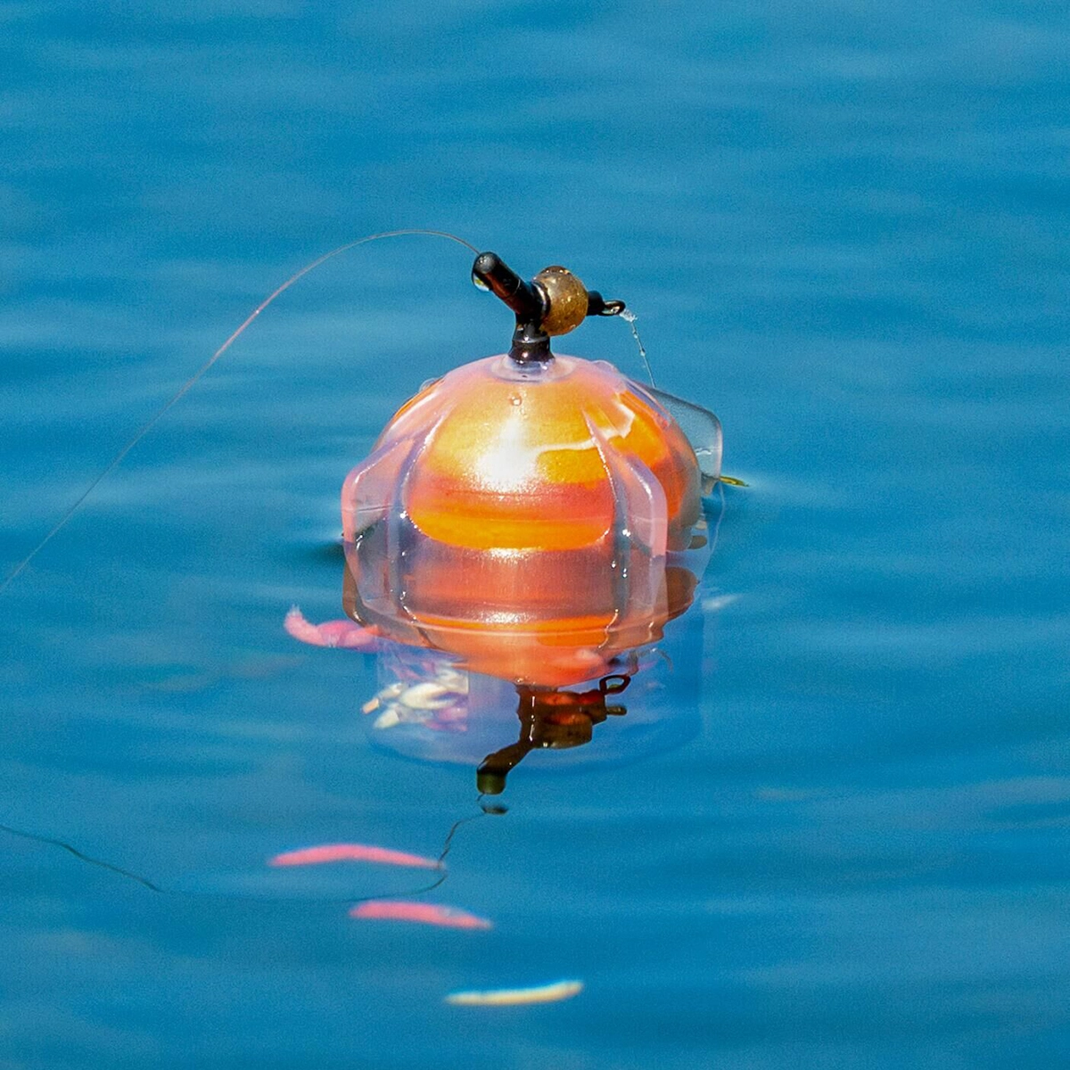 Korum Floating Window Combi Feeder - Image 4