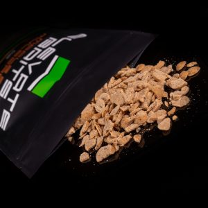 Alternative view of Elevate Baits Maple and Mulberry Crush 1kg