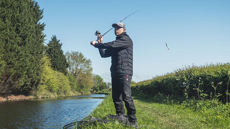 Fox Rage Warrior Zander Jigger 10-30g 210cm 2-Piece - Image 9