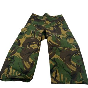 1x Realtree Combat Trousers - S/M - D19 - PRE LOVED