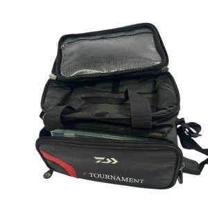 Alternative view of 1x Daiwa Tournament Tackle Bag - S153 - PRE LOVED
