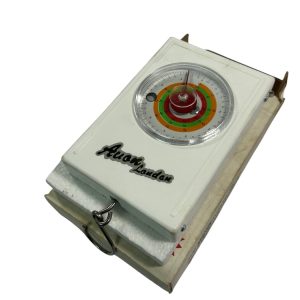 Alternative view of 1x Avon MK7 Scales in Box - C8 - PRE LOVED