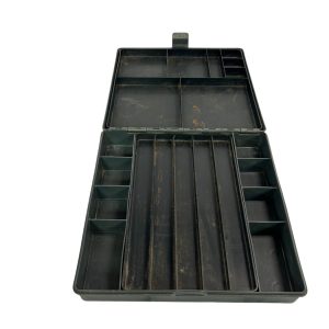 1x Shakespere Large 2 Compartment Tackle Box - S135 - PRE LOVED