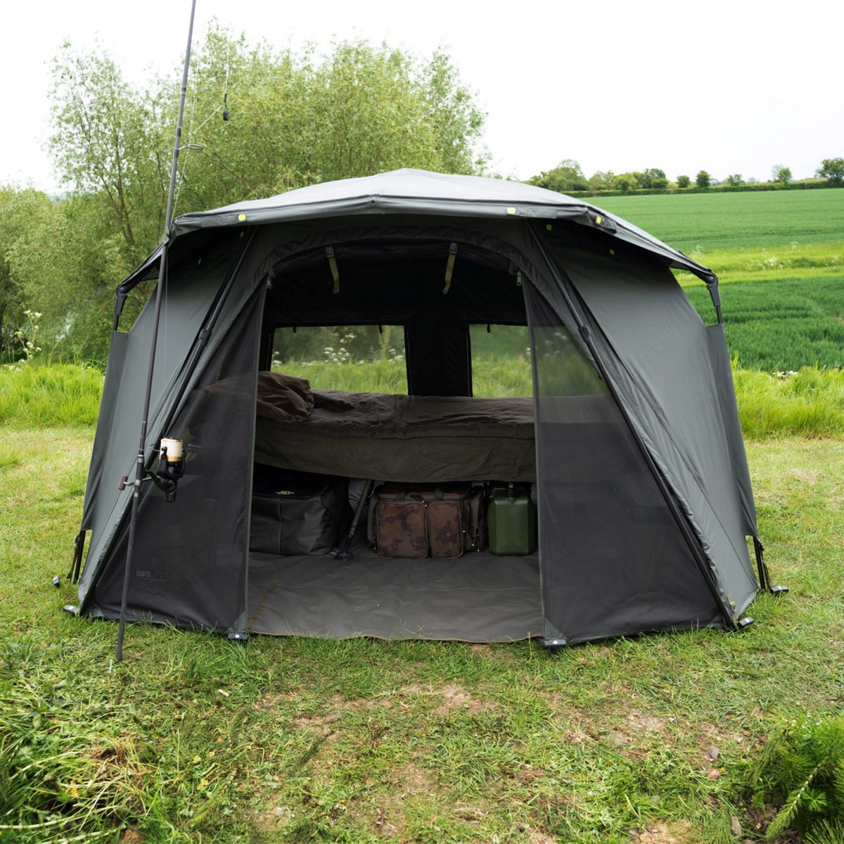 Ridgemonkey Escape FQ1 Bivvy - Image 2