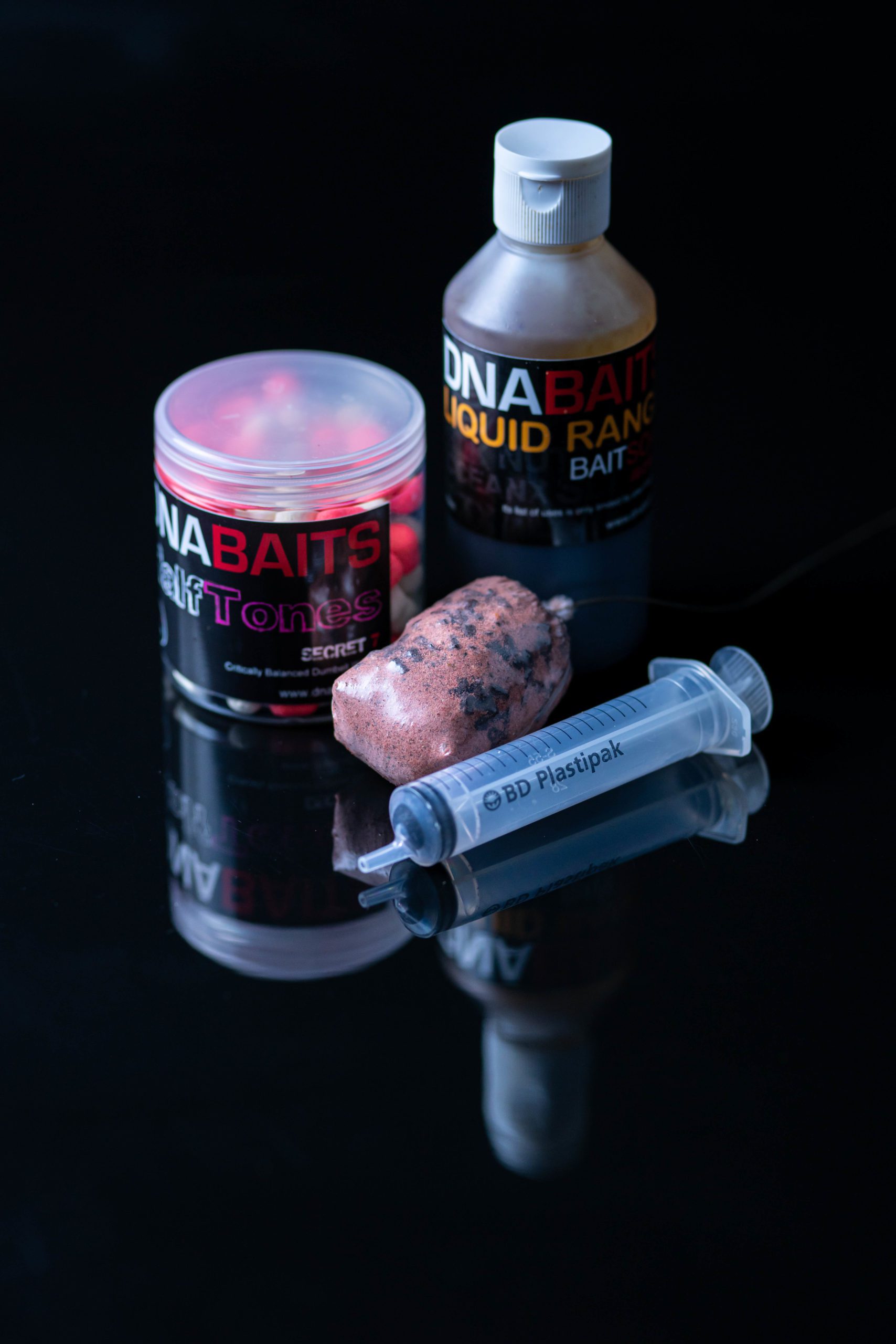 DNA Baits SECRET 7 Liquid Bait Soak 250ml - Image 3