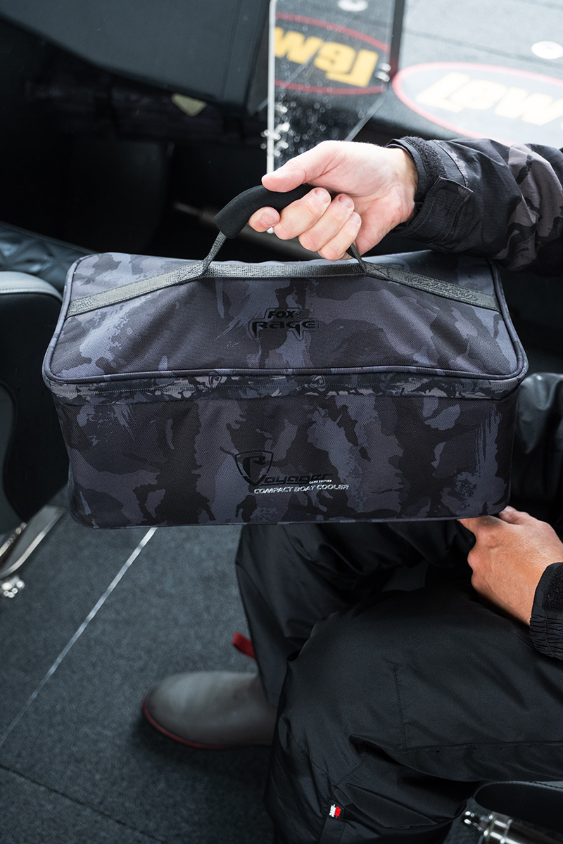 Fox Rage Voyager Camo Compact Boat Cooler - Image 5