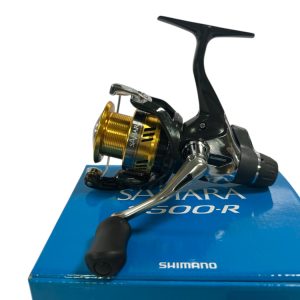 Alternative view of 1x Shimano Sahara 2500-R with Spare Spool (NEW) - E22 - PRE LOVED