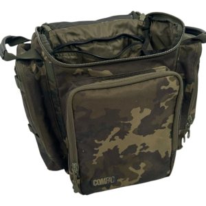 1x Korda Compac Dark Kamo 30L Rucksack - U154 - PRE LOVED - Image 2