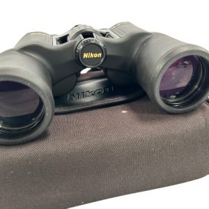 1x Nikon Aculon Binoculars in Case - C24 - PRE LOVED - Image 3