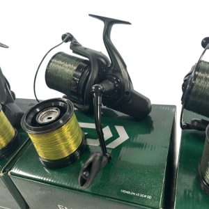 3x Daiwa Emblem 45 SCW QD in Boxes and Spare Spools - PRE LOVED - Image 3