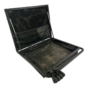1x Preston Innovation Storm Sheild Side Tray - REDB45 - PRE LOVED