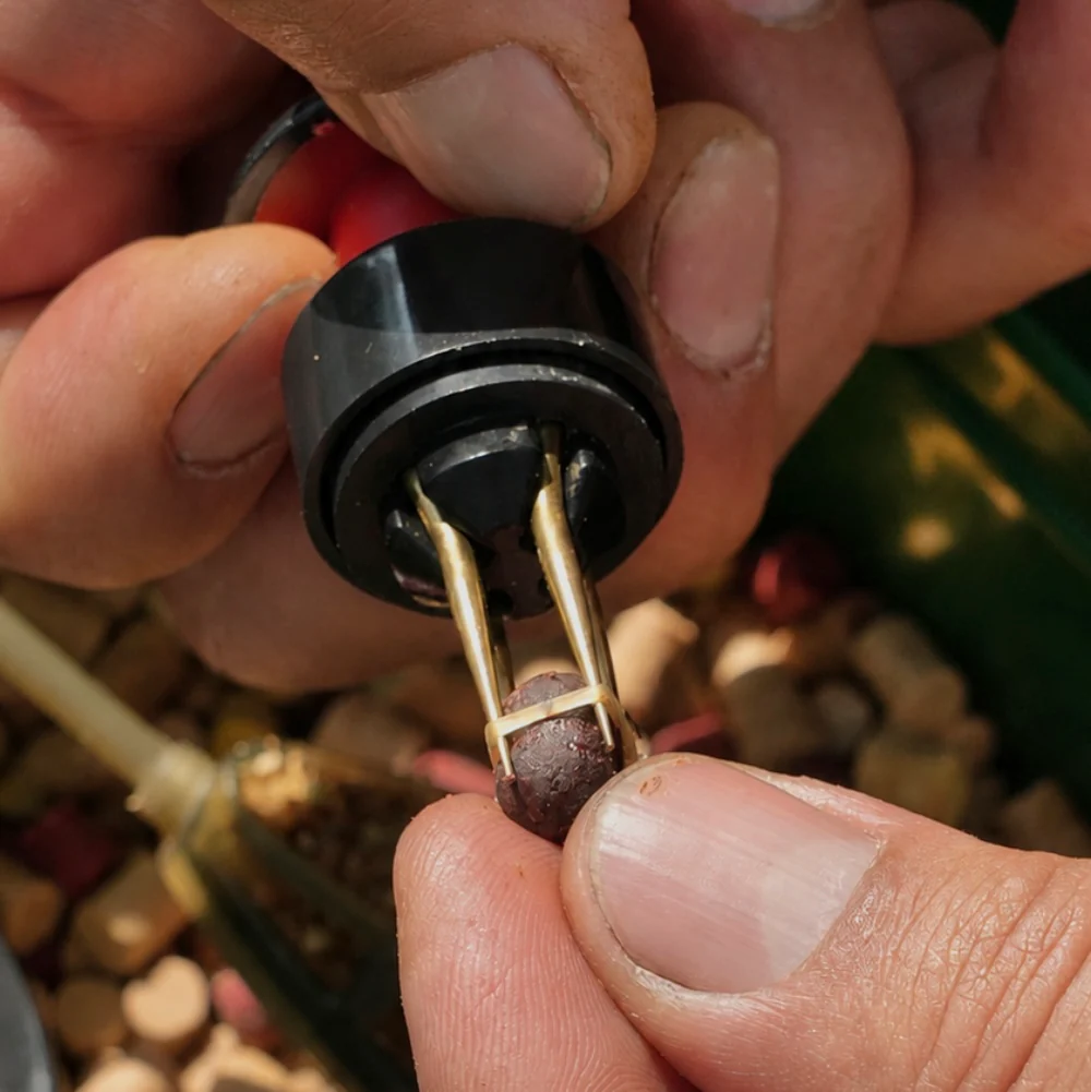 OMC FC Paella 10mm Infused Dumbells - Image 2