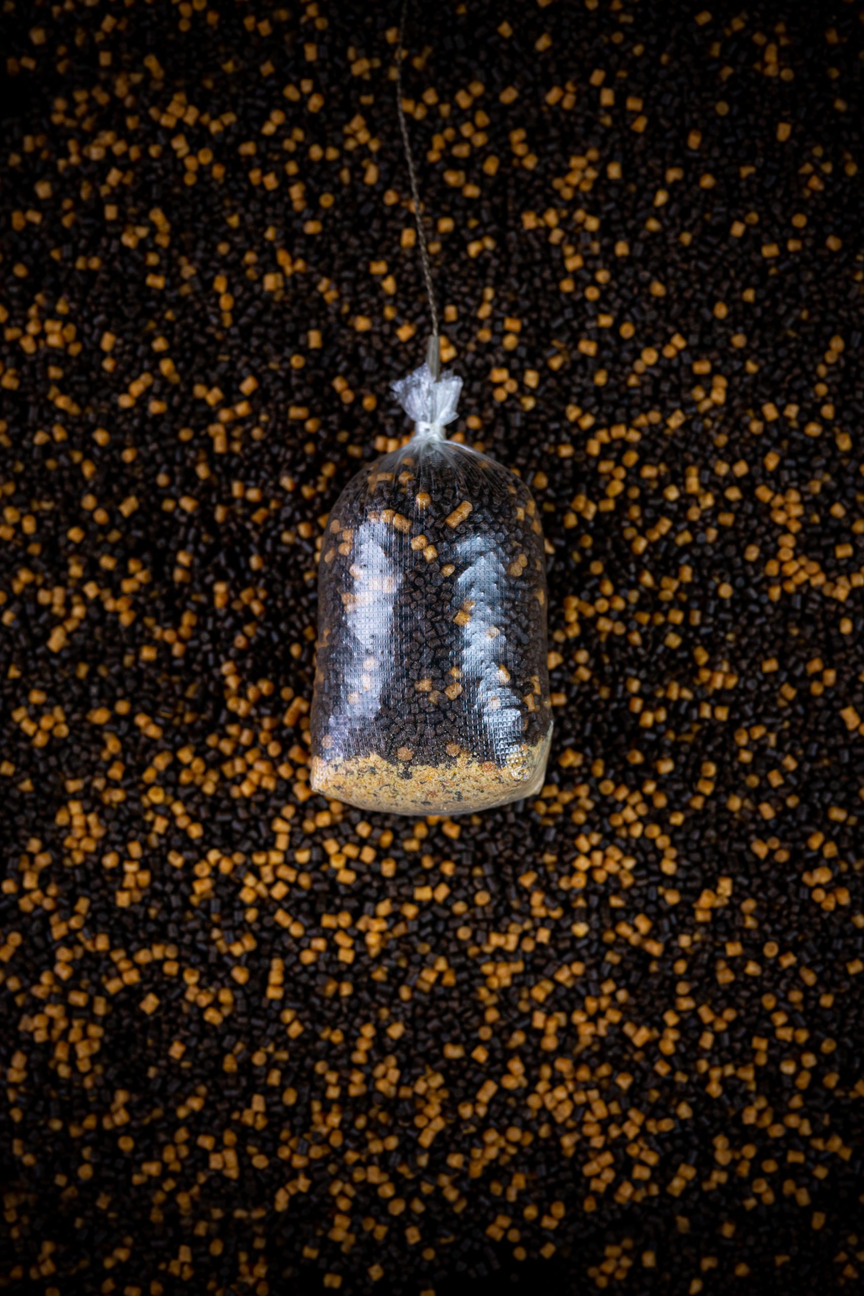 DNA Baits CRAYFISH MINI MIX Pellet 1kg - Image 3