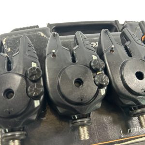 3x Fox Micron MX Alarms and Receiverin Case - U133 - PRE LOVED - Image 3