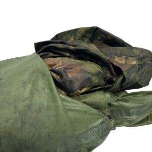 1x Saber Capsule Shelter - VERY WAXY - WHIY36 - PRE LOVED - Image 4