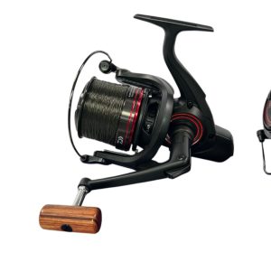 3x Daiwa Emcast Carp 5000C-QD with Spare Spools in Boxes - PRE LOVED - Image 4
