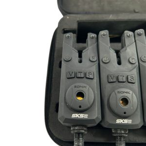 3x Sonik SKS2 Alarms with Receiver and Bivvy Light in Case - F7 - PRE LOVED - Image 2