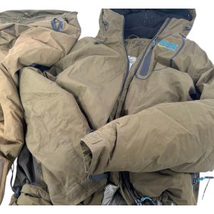 1x Aqua F12 Thermal Jacket and Trousers XXL - S116 - PRE LOVED - Image 2