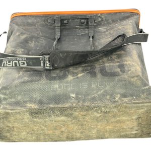 4x Keepnets 3xMatrix 3m 1x Daiwa Keepnet in Guru Bag - YELB71 - PRE LOVED