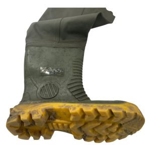 1x Vass Size 9 700 Chest Waders - U130 - PRE LOVED - Image 3