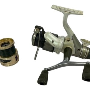 1x Shimano Stradic 3000M Japan with Spool - C6 - PRE LOVED