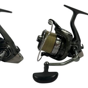 Alternative view of 3x Daiwa Emcast 25a with Spare Spools - S146 - PRE LOVED
