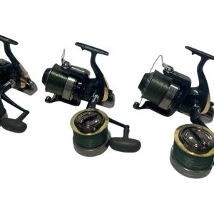 Alternative view of 3x Diawa Emcast 5500 Plus with Spare Spools - U166 - PRE LOVED