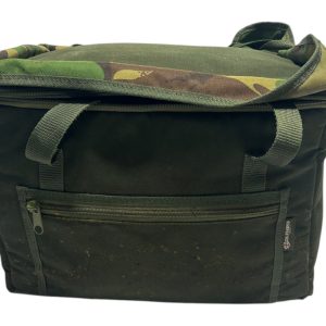 1x Born And Bred Carryall - S159 - PRE LOVED