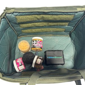1x Born And Bred Carryall - S159 - PRE LOVED - Image 3