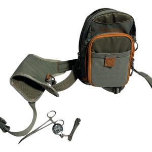 1x Fishpond Fly Shoulder Bag with a Few Tools - J21 - PRE LOVED - Image 5