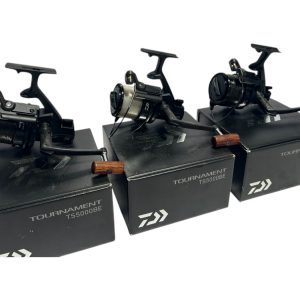 3x Daiwa Tournament 5000t Black Edition In Boxes - PRE LOVED - Image 3