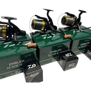 Alternative view of 3x Daiwa Emblem 45 SCW 20 QD OT with Spare Spools with Boxes - PRE LOVED