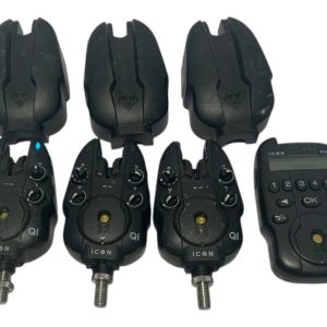 Alternative view of 3x Wolf Icon QI with Hubb Receiver  - C3 - PRE LOVED