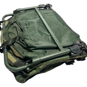 1x NGT Framed Cradle With Trakker water bucket - GRE59 - PRE LOVED - Image 4