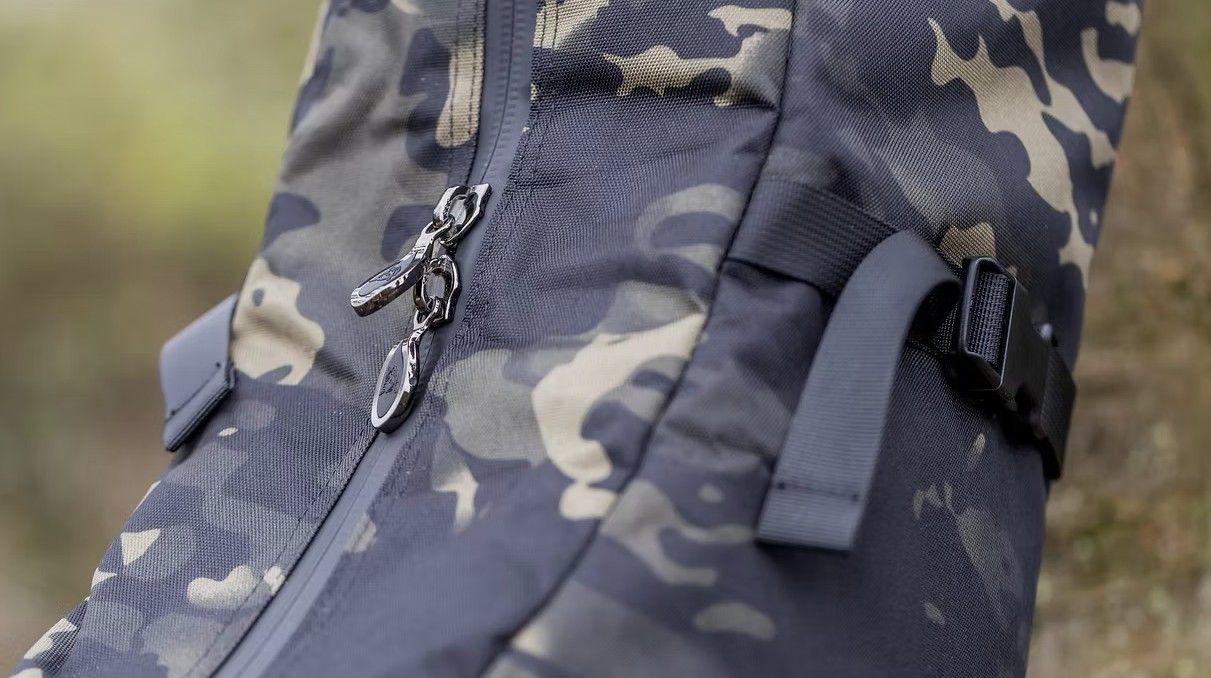 CarpLife Eclipse Camo Elite 12ft Rod Holdall - Image 6