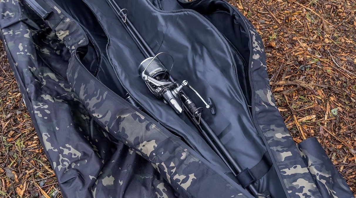 CarpLife Eclipse Camo Elite 12ft Rod Holdall - Image 8