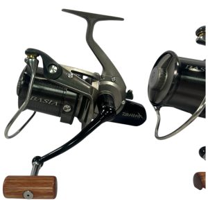 3x Daiwa Basia Custom with QDX Spools and Custom Handles - C9 - PRE LOVED - Image 4
