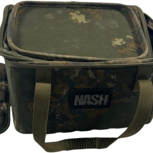1x Nash Subterfuge Tech Shoulder Bag - U124 - PRE LOVED