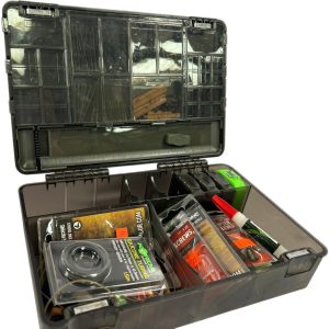 1x Korda Tackle Box - TERMINAL INSIDE, BAITING NEEDLES, TUBING, CORK, KNOT PULLER ECT. - G11 - PRE LOVED - Image 5