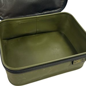 1x Korda Compac 220 Olive - U154 - PRE LOVED - Image 4