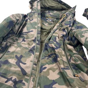 1x Prologic Winter Suit Camo XL - A101 - PRE LOVED - Image 2