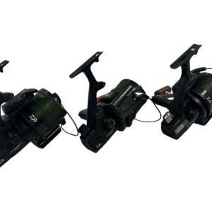 3x Daiwa Tournament 5000t Black Edition - E20 - PRE LOVED - Image 5