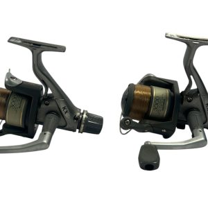 2x Shimano KX3000 Reels with Spare Spools in Cases - H27 - PRE LOVED - Image 4