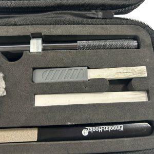 1x Nash Pinpoint-Hooks Sharpening Kit in Case - I13 - PRE LOVED - Image 3