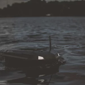 Saber Hydra Bait Boat - Image 3