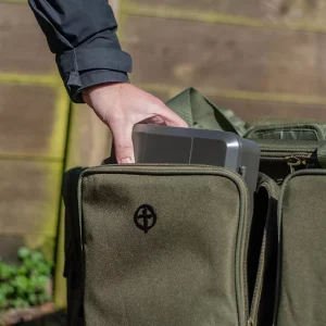 Alternative view of Saber Spectra Large Carryall