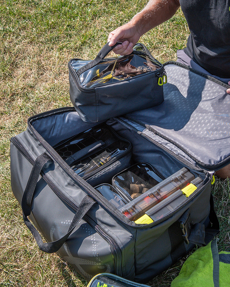 Matrix Horizon Pro Compact Carryall - Image 12