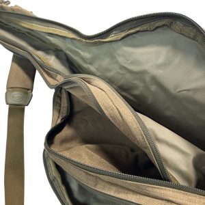 1x Korda Compac 3 Rod Divide Holdall - U119 - PRE LOVED - Image 5