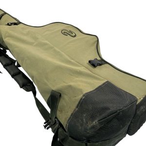 1x Korum 3 Rod Total Protection Harcase Holdall - RED308 - PRE LOVED