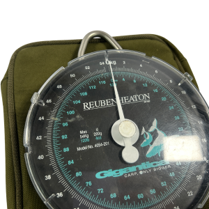 1x Reuben Heaton 120lb 4oz Gigantica Edition Scales in Trakker Case - G22 - PRE LOVED - Image 5